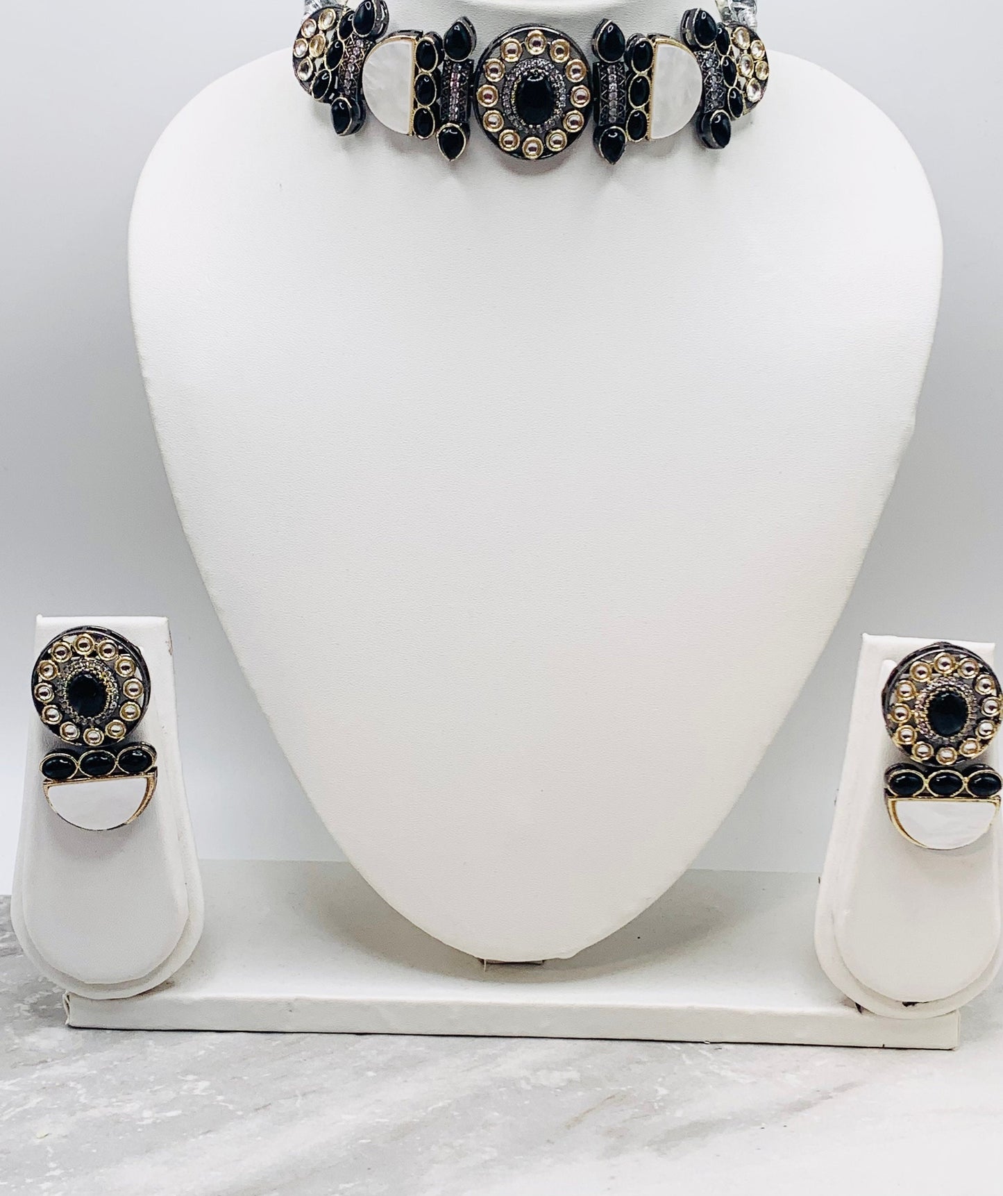Sabyasachi inspired necklace with earrings