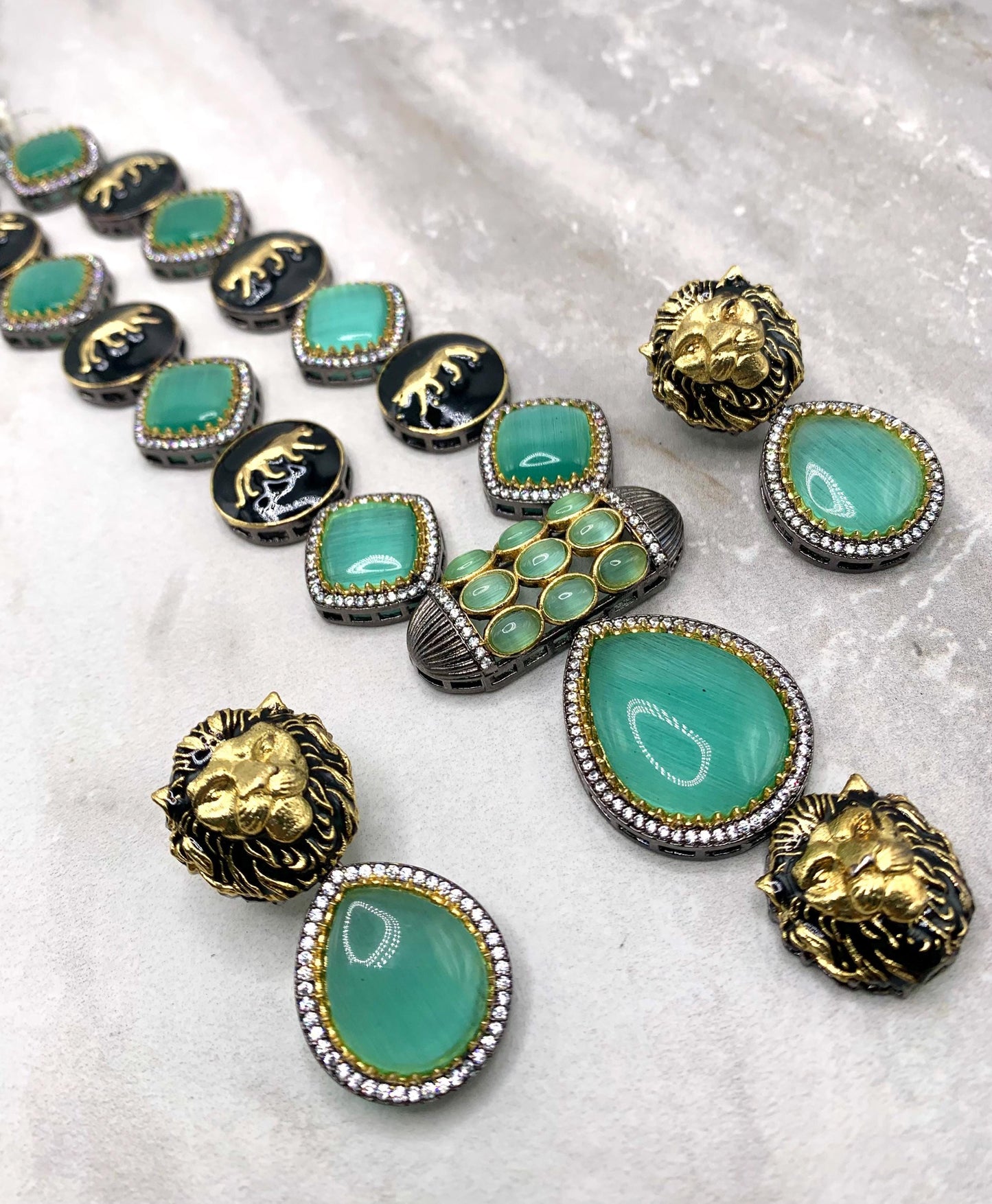 Sabyasachi inspired necklace with earrings