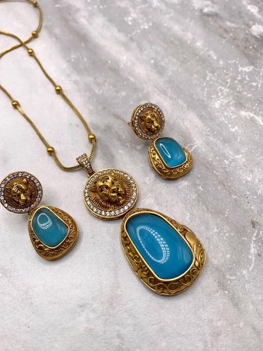 Sabyasachi inspired necklace and earrings/minimalist jewelry/fusion jewelry/Mother of Pearl/statement piece jewelry