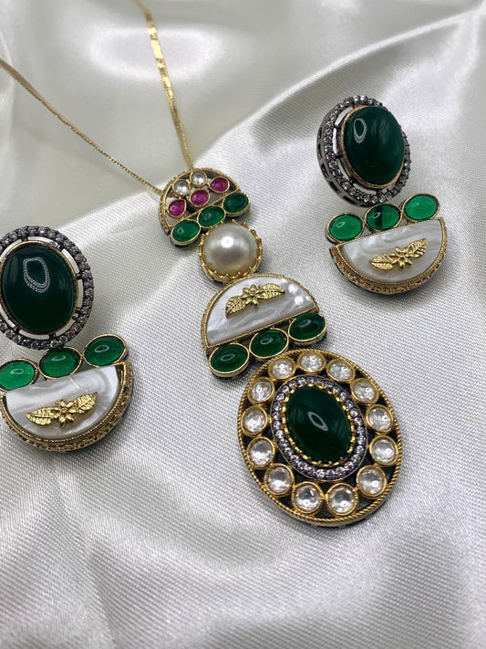 Sabyasachi inspired necklace and earrings/minimalist jewelry/fusion jewelry/Mother of Pearl/statement jewelry
