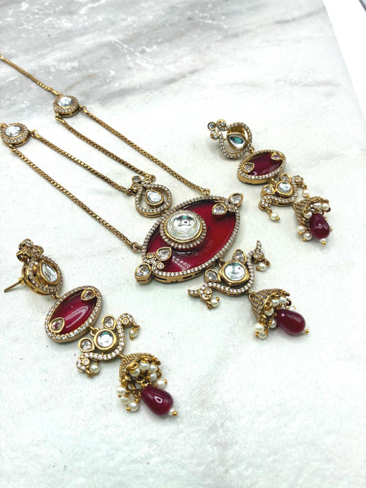 Sabyasachi inspired necklace with kundan work and earrings/ antiques/fusion
